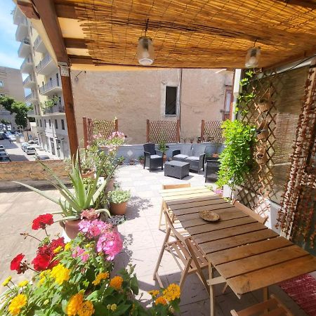Casetta Poli- Appartamento Con Terrazza - Centro Storico Palermo Exteriör bild