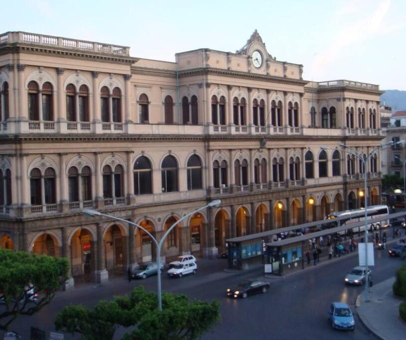 Casetta Poli- Appartamento Con Terrazza - Centro Storico Palermo Exteriör bild