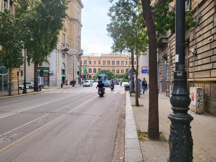 Casetta Poli- Appartamento Con Terrazza - Centro Storico Palermo Exteriör bild